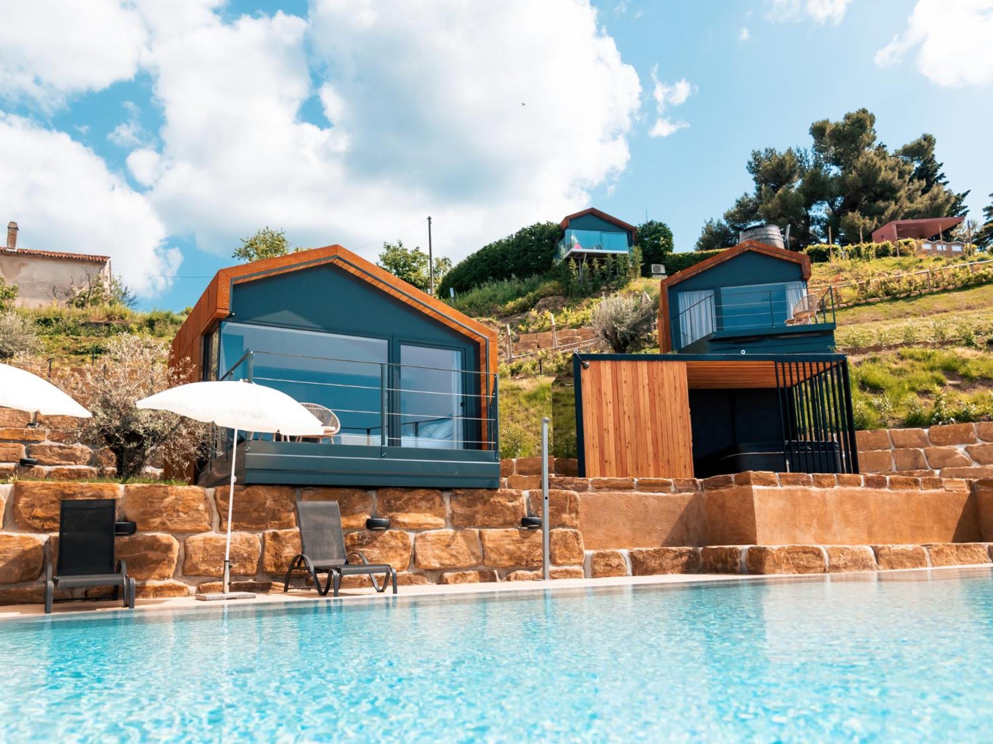 Wine Paradise - Glamping Resort Marezige Bagian luar foto
